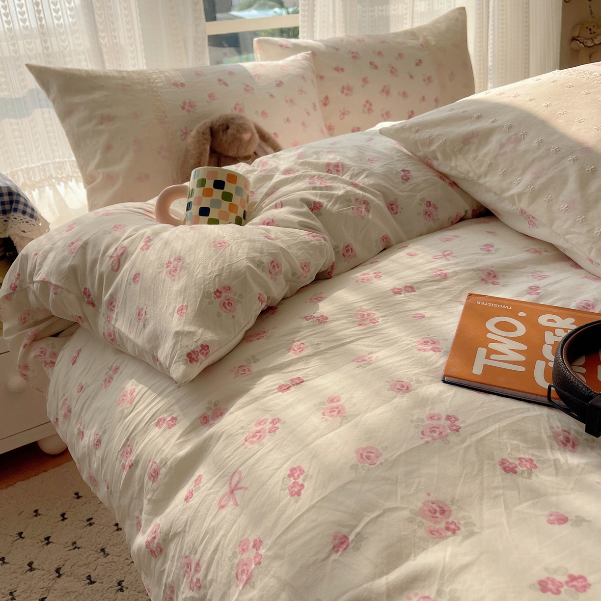 91家纺网 家纺一手货源 找家纺 韩巢家纺 2026新款少女心蕾丝花边款四件套 小花集【蕾丝花边款】