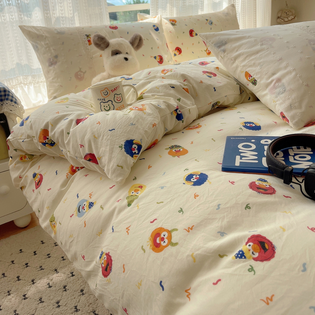 91家纺网 家纺一手货源 找家纺 韩巢家纺 2026新款少女心蕾丝花边款四件套 好多芝麻球【蕾丝花边款】