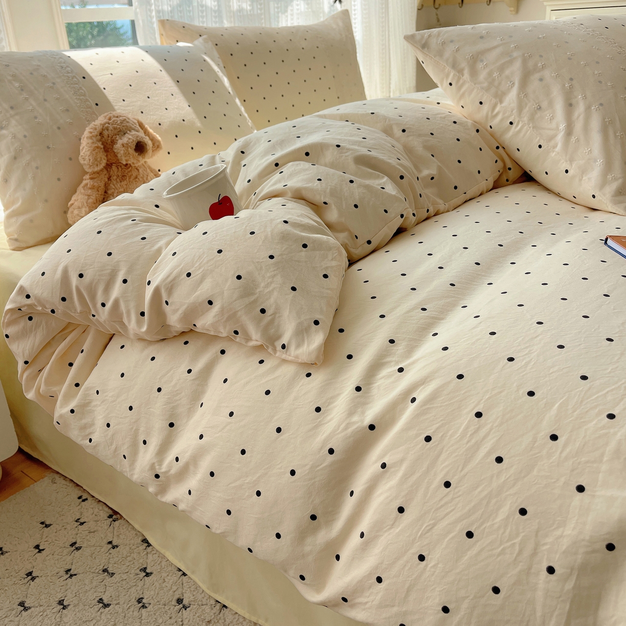 91家纺网 家纺一手货源 找家纺 韩巢家纺 2026新款少女心蕾丝花边款四件套 米黄波点【蕾丝花边款】