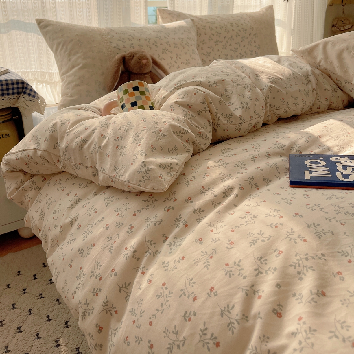 91家纺网 家纺一手货源 找家纺 韩巢家纺 2026新款少女心蕾丝花边款四件套 梨云杳杳【蕾丝花边款】