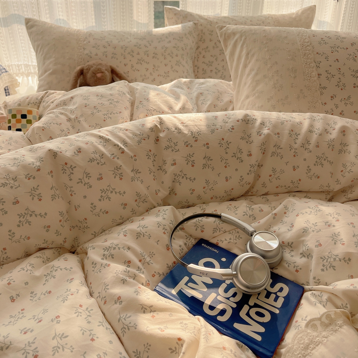 91家纺网 家纺一手货源 找家纺 韩巢家纺 2026新款少女心蕾丝花边款四件套 梨云杳杳【蕾丝花边款】