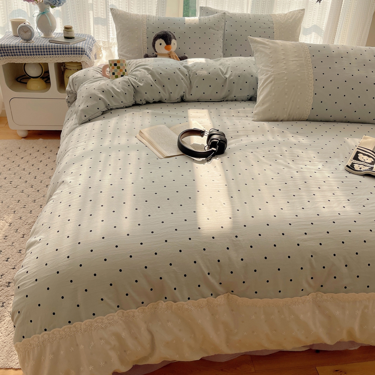 91家纺网 家纺一手货源 找家纺 韩巢家纺 2026新款少女心蕾丝花边款四件套 蓝灰波点【蕾丝花边款】