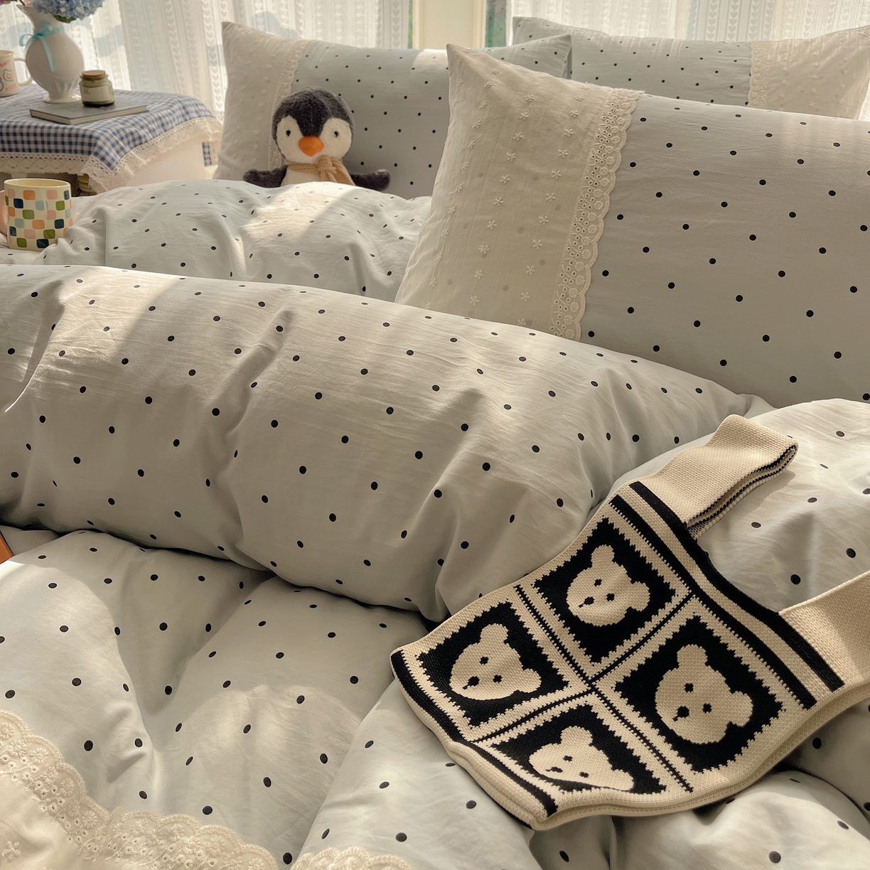 91家纺网 家纺一手货源 找家纺 韩巢家纺 2026新款少女心蕾丝花边款四件套 蓝灰波点【蕾丝花边款】