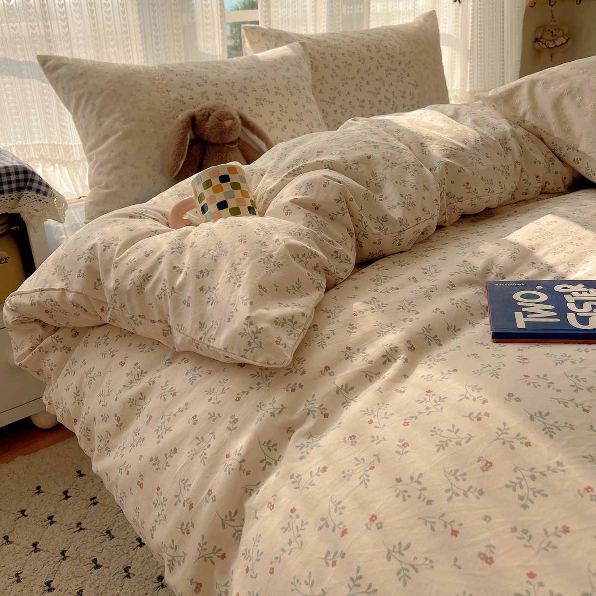 91家纺网 家纺一手货源 找家纺 韩巢家纺 2026新款少女心蕾丝花边款四件套 梨云杳杳【蕾丝花边款】