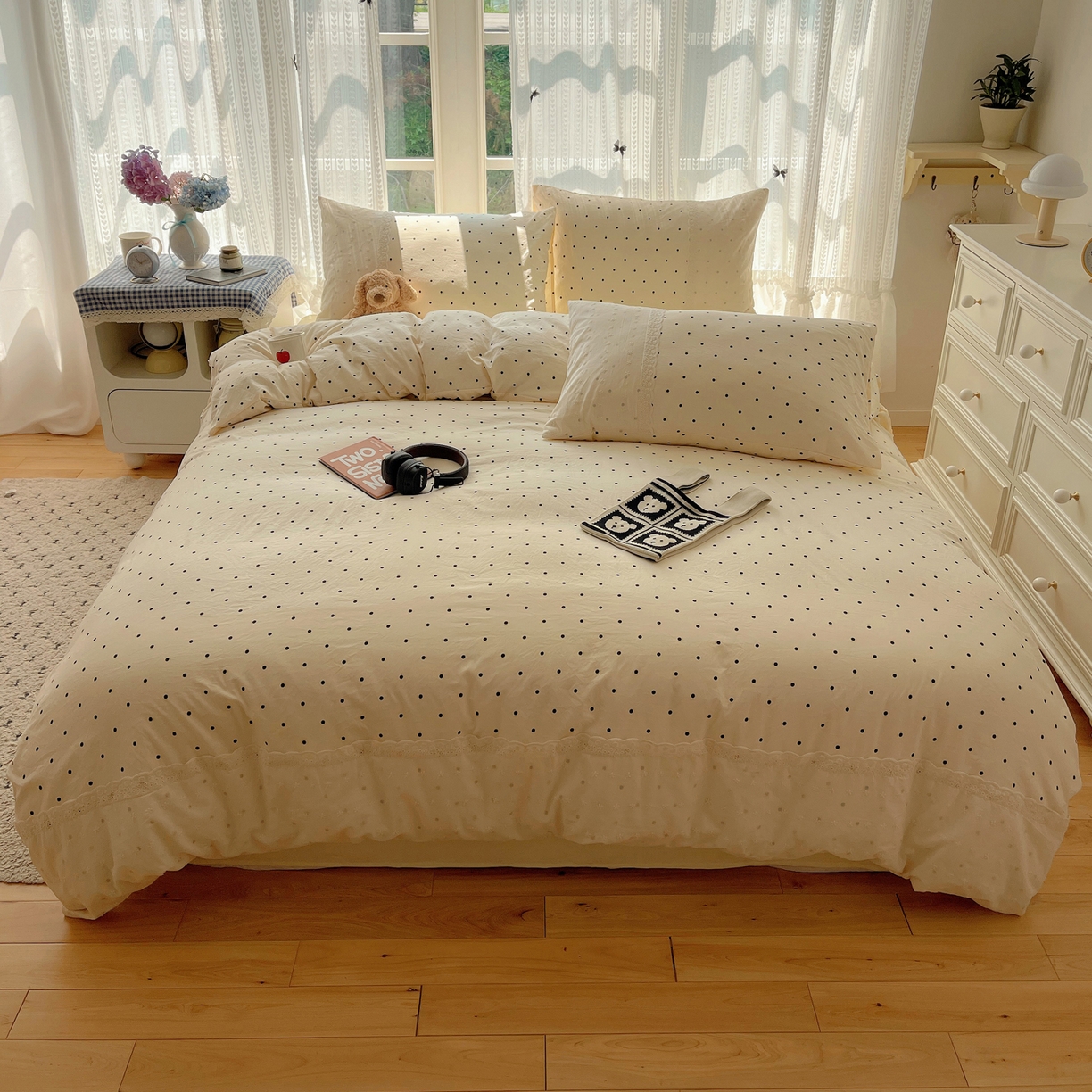 91家纺网 家纺一手货源 找家纺 韩巢家纺 2026新款少女心蕾丝花边款四件套 米黄波点【蕾丝花边款】