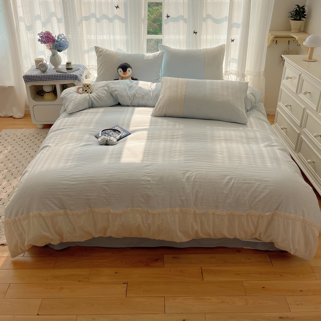 91家纺网 家纺一手货源 找家纺 韩巢家纺 2026新款少女心蕾丝花边款四件套 蓝小格【蕾丝花边款】