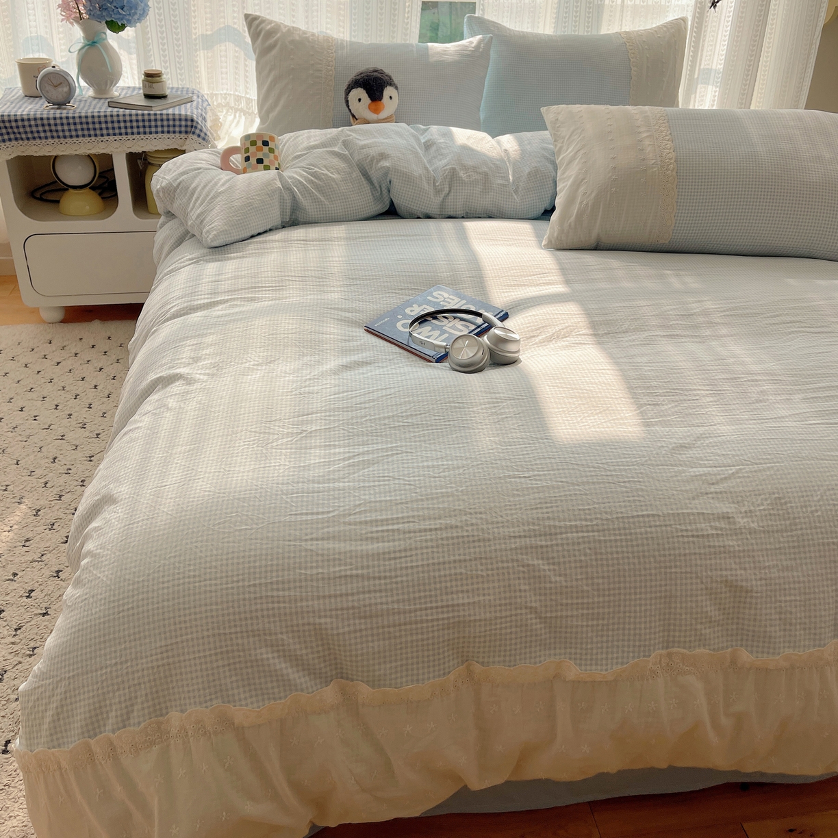 91家纺网 家纺一手货源 找家纺 韩巢家纺 2026新款少女心蕾丝花边款四件套 蓝小格【蕾丝花边款】