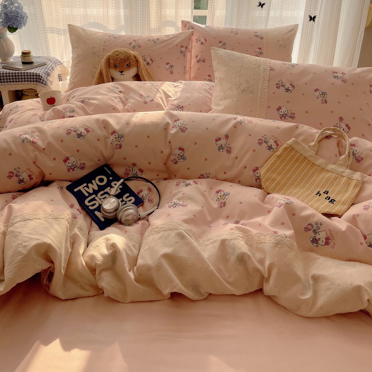 韩巢家纺 2026新款少女心蕾丝花边款四件套 草莓小卷猫【蕾丝花边款】