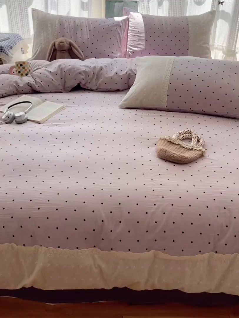 91家纺网 家纺一手货源 找家纺 韩巢家纺 2026新款少女心蕾丝花边款四件套 芋泥紫波点【蕾丝花边款】