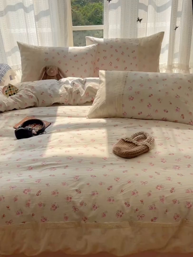91家纺网 家纺一手货源 找家纺 韩巢家纺 2026新款少女心蕾丝花边款四件套 小花集【蕾丝花边款】