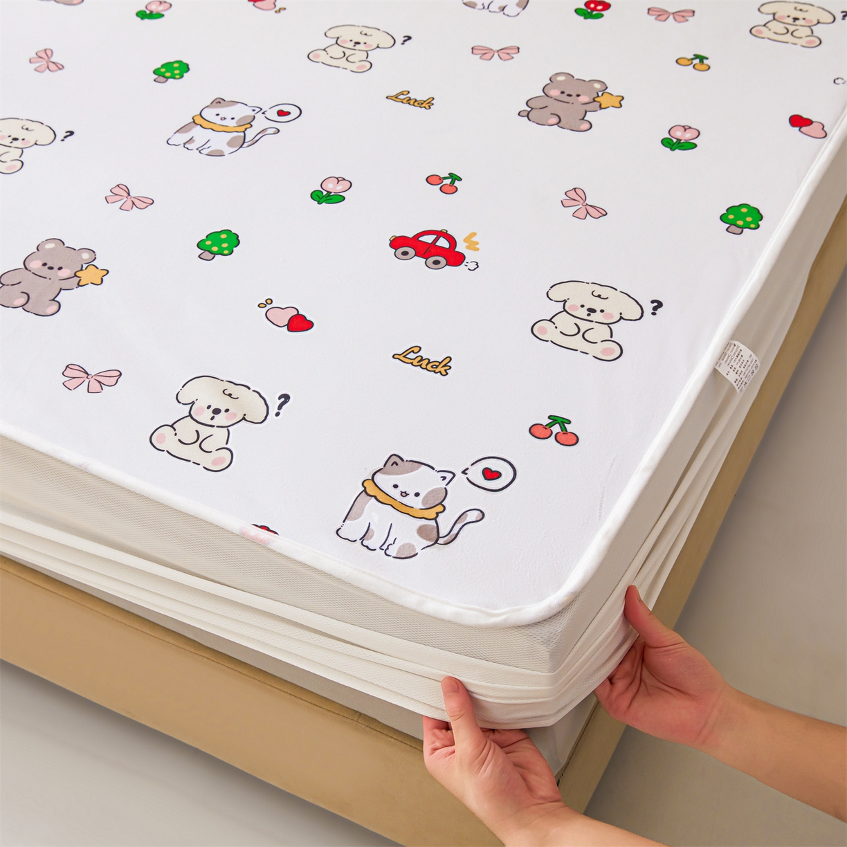 91家纺网 家纺一手货源 找家纺 （总）女子家纺 2026春夏新款TPU防水隔尿床护垫床笠款印花小清新卡通儿童床垫保护套