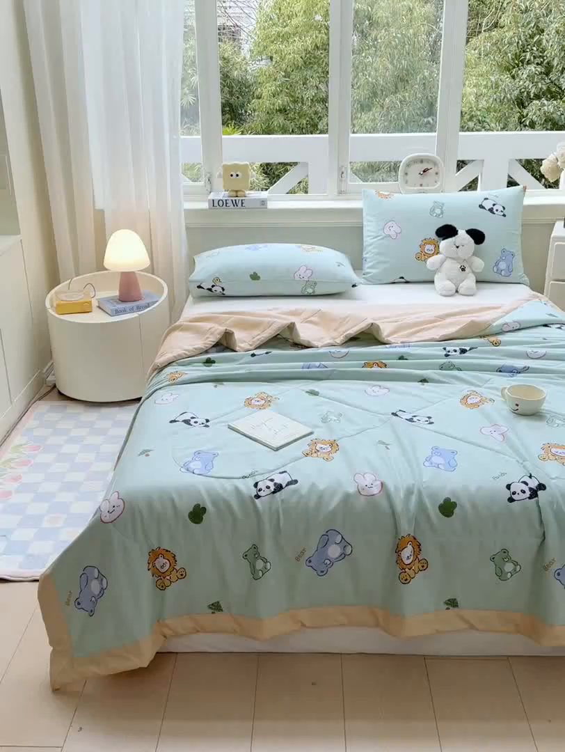 91家纺网 家纺一手货源 找家纺 憨豆家纺 2026新款双面全棉印花夏被可机洗小清新纯棉夏凉被薄被芯空调被子 可爱乐园