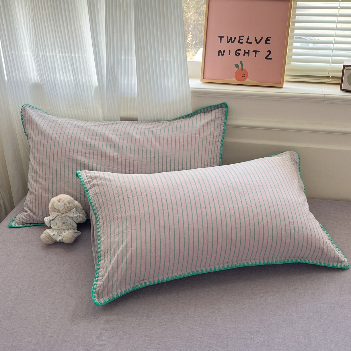 91家纺网 家纺一手货源 找家纺 如一 2026春夏新款色织全棉纯棉加密水洗棉条纹三角针四件套 晴空紫