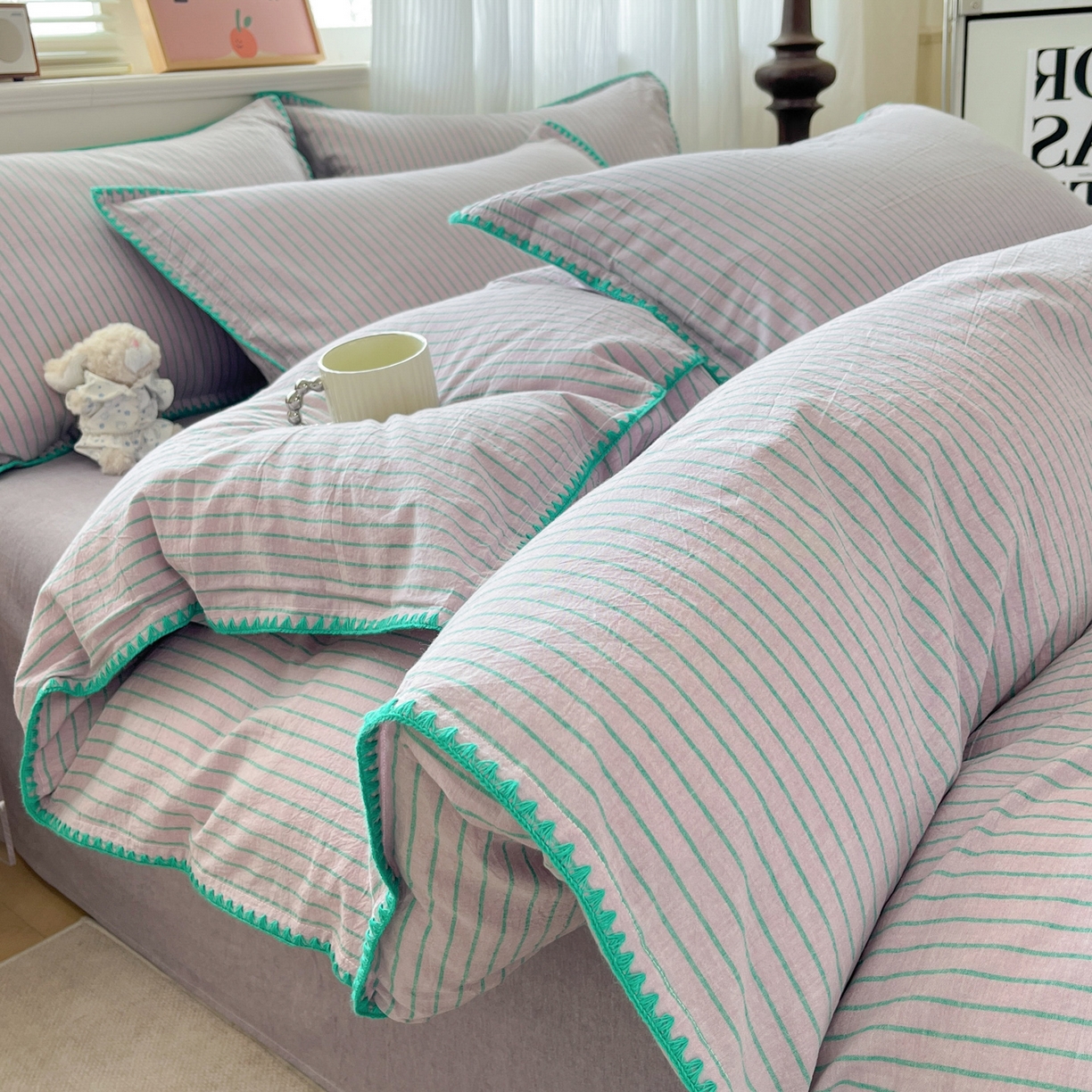 91家纺网 家纺一手货源 找家纺 如一 2026春夏新款色织全棉纯棉加密水洗棉条纹三角针四件套 晴空紫