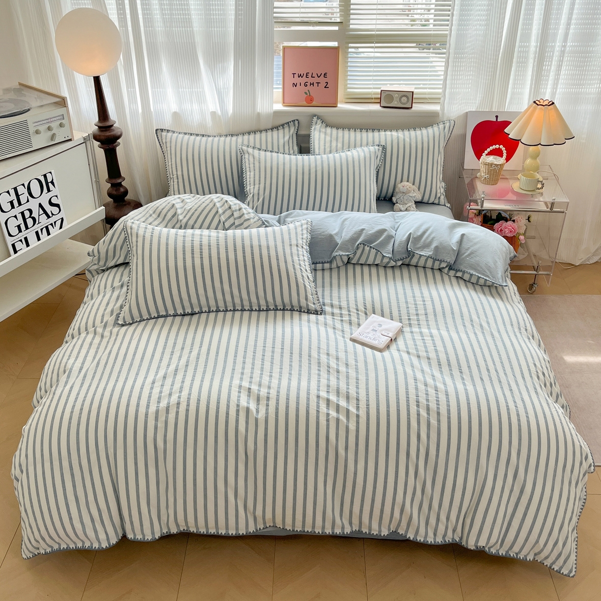 91家纺网 家纺一手货源 找家纺 如一 2026春夏新款色织全棉纯棉加密水洗棉条纹三角针四件套 野原蓝