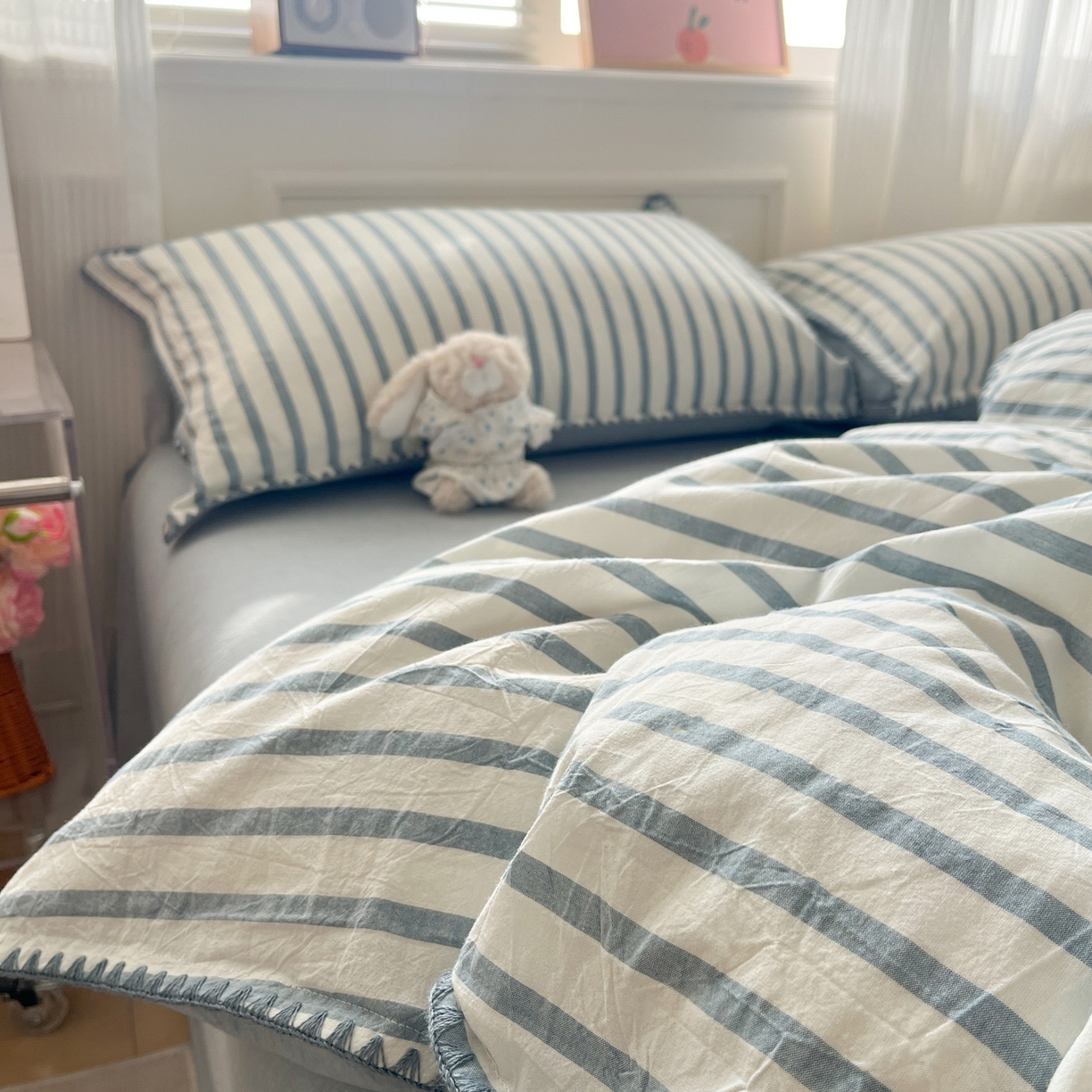 91家纺网 家纺一手货源 找家纺 如一 2026春夏新款色织全棉纯棉加密水洗棉条纹三角针四件套 野原蓝