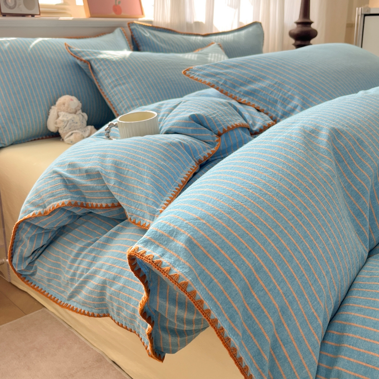 91家纺网 家纺一手货源 找家纺 如一 2026春夏新款色织全棉纯棉加密水洗棉条纹三角针四件套 晴空橙