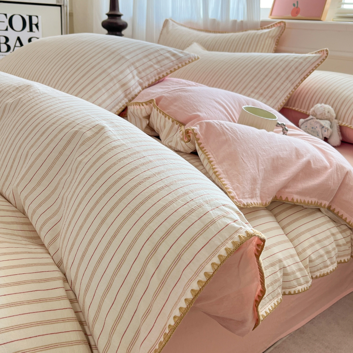 如一 2026春夏新款色织全棉纯棉加密水洗棉条纹三角针四件套 晨曦粉