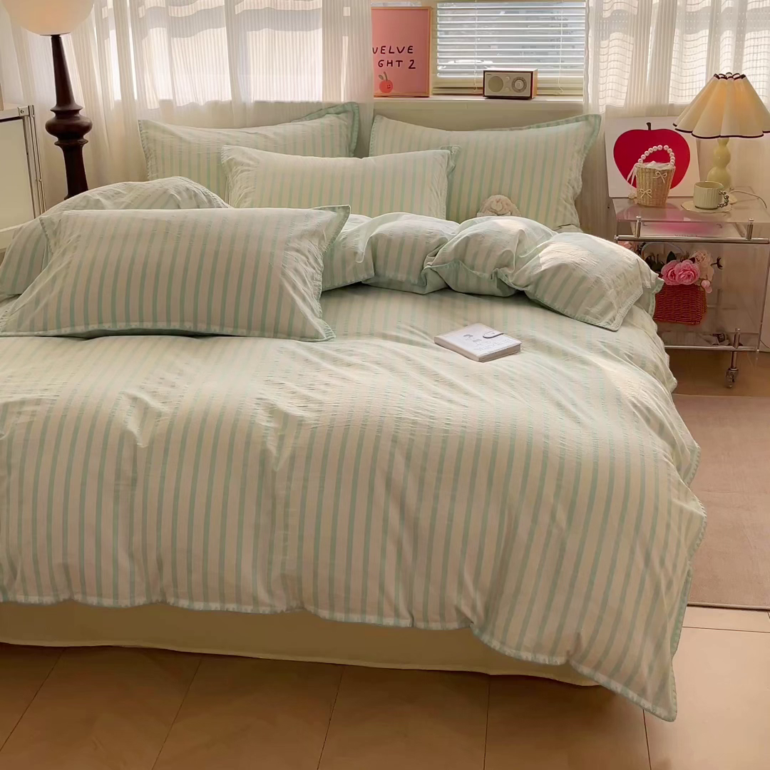 91家纺网 家纺一手货源 找家纺 如一 2026春夏新款色织全棉纯棉加密水洗棉条纹三角针四件套 野原绿