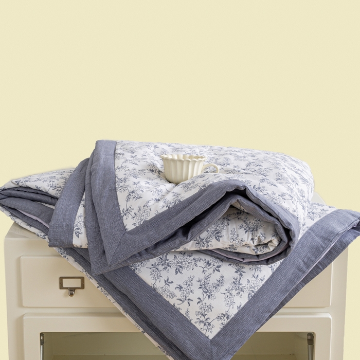 91家纺网 家纺一手货源 找家纺 憨豆家纺 2026新款双面全棉印花夏被可机洗小清新纯棉夏凉被薄被芯空调被子 墨兰