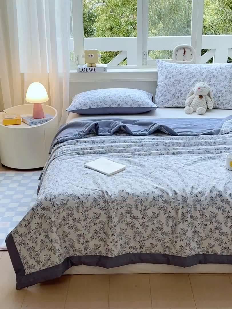 91家纺网 家纺一手货源 找家纺 憨豆家纺 2026新款双面全棉印花夏被可机洗小清新纯棉夏凉被薄被芯空调被子 墨兰