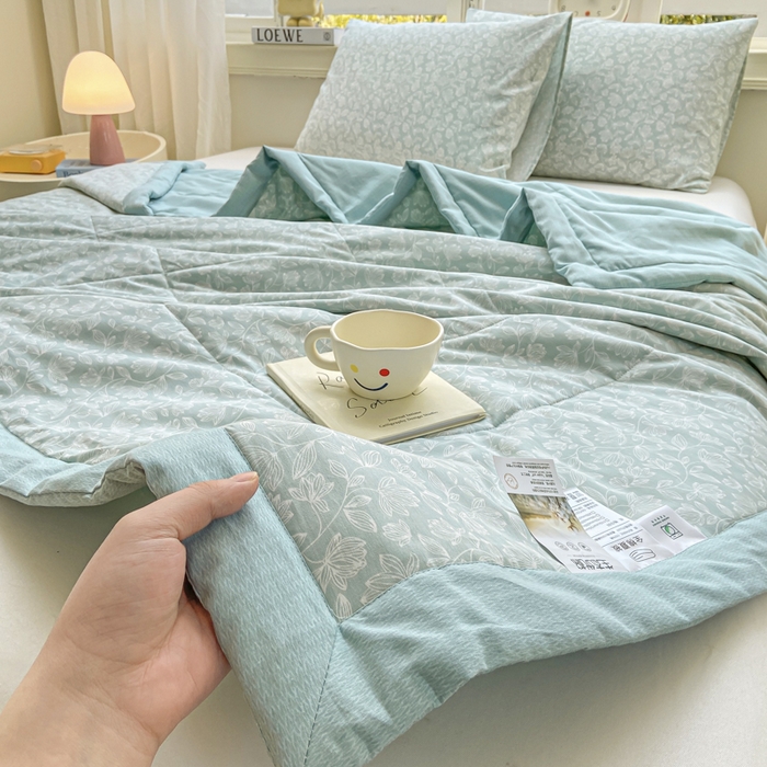 91家纺网 家纺一手货源 找家纺 憨豆家纺 2026新款双面全棉印花夏被可机洗小清新纯棉夏凉被薄被芯空调被子 轻盈如羽