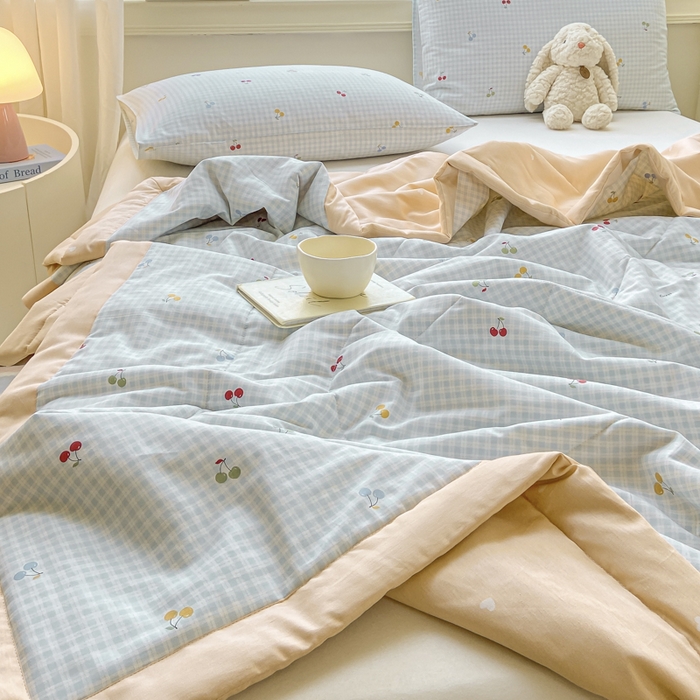 91家纺网 家纺一手货源 找家纺 憨豆家纺 2026新款双面全棉印花夏被可机洗小清新纯棉夏凉被薄被芯空调被子 清甜蜜果