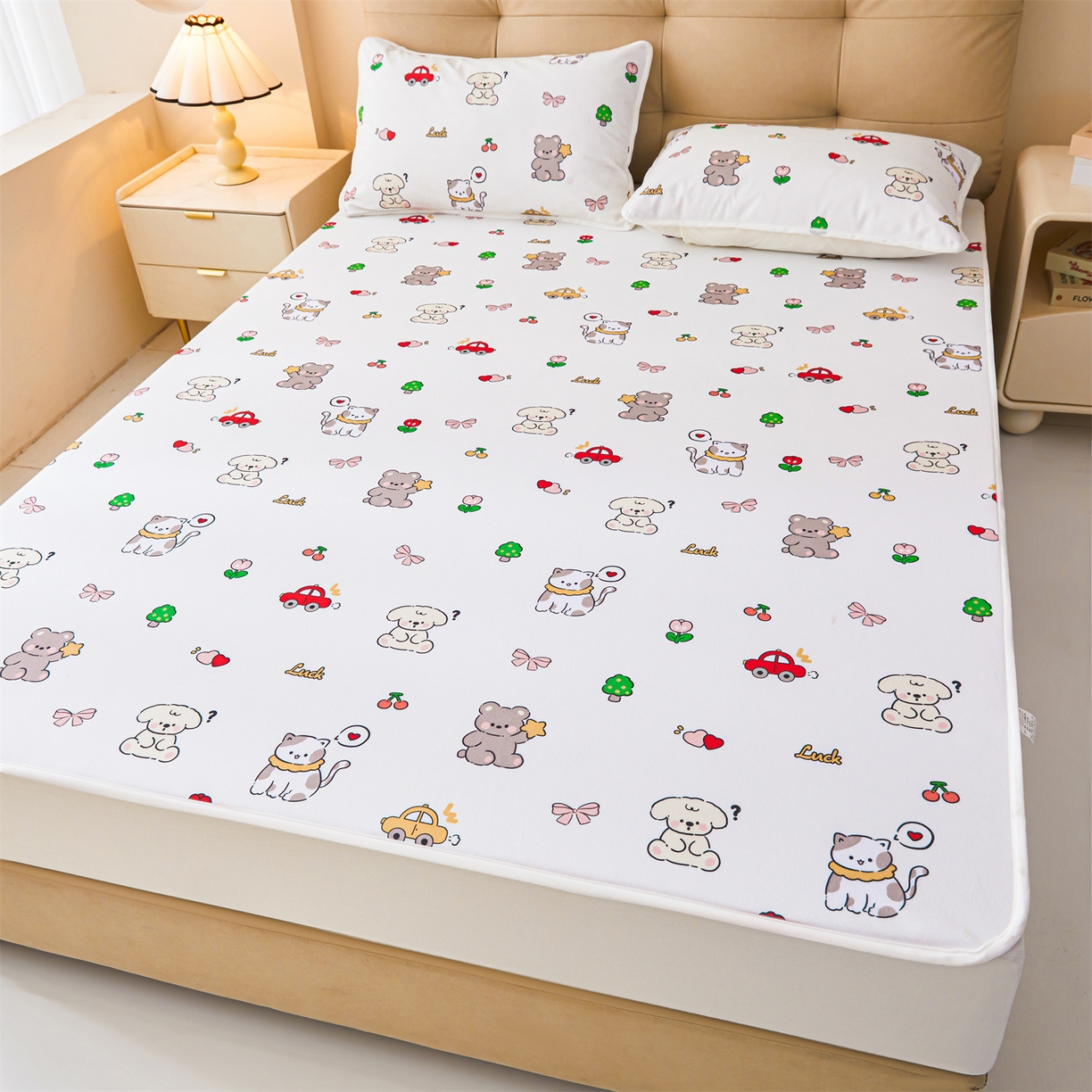 91家纺网 家纺一手货源 找家纺 女子家纺 2026春夏新款TPU防水隔尿床护垫床笠款印花小清新卡通儿童床垫保护套 防水床笠-爱心萌宠