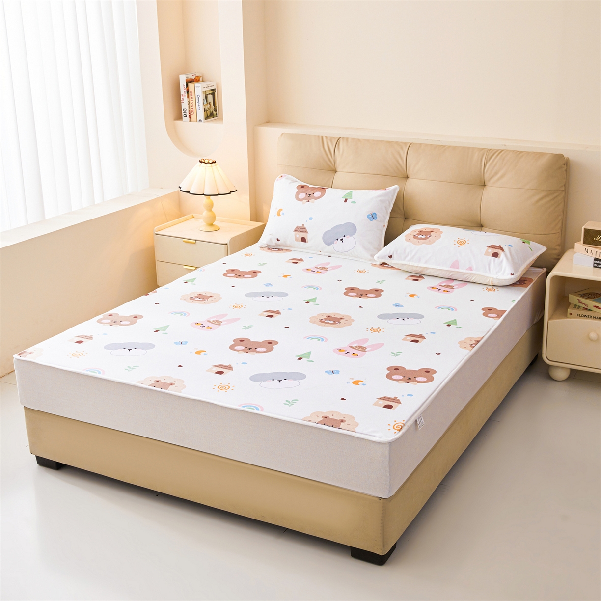 91家纺网 家纺一手货源 找家纺 女子家纺 2026春夏新款TPU防水隔尿床护垫床笠款印花小清新卡通儿童床垫保护套 防水床笠-呆萌熊