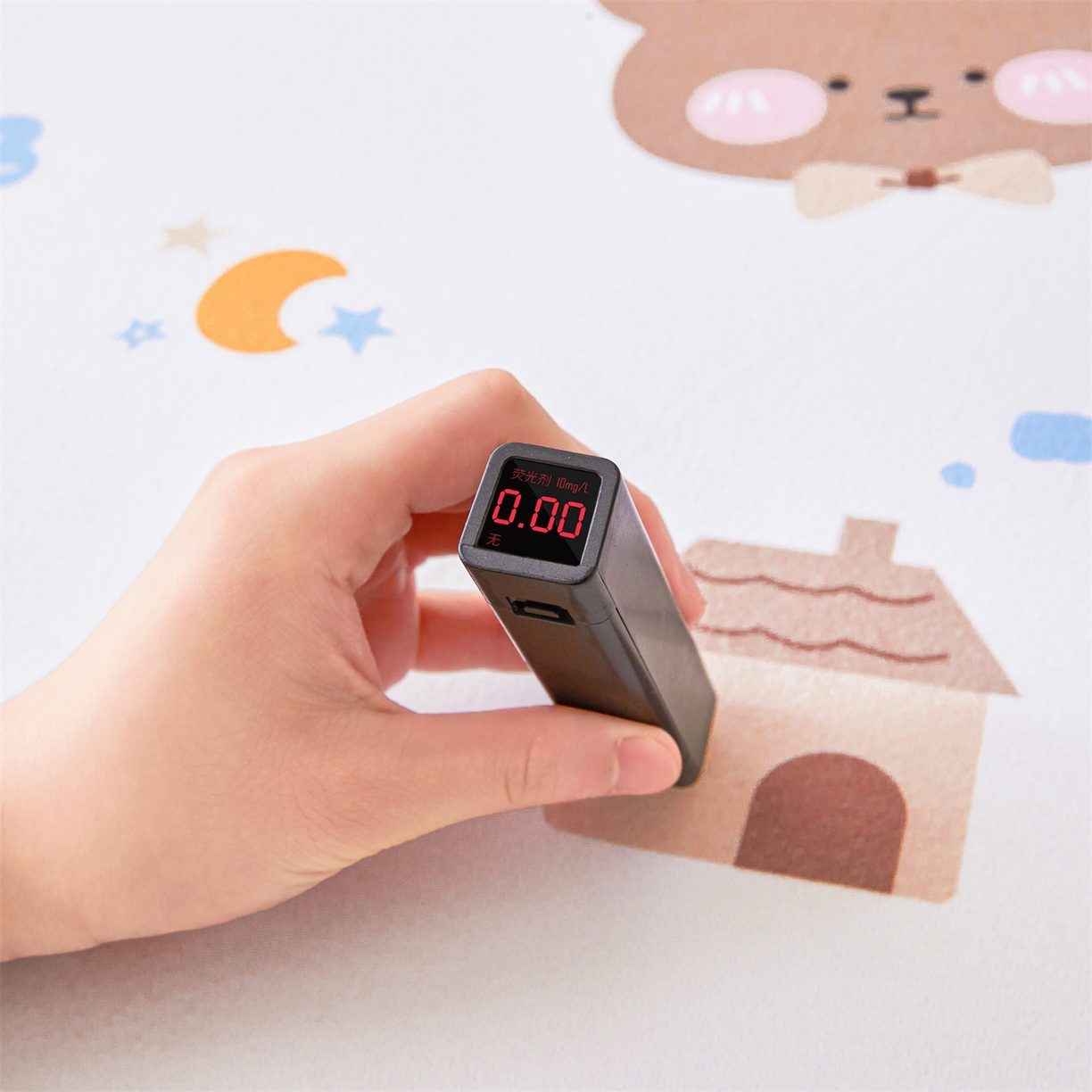 91家纺网 家纺一手货源 找家纺 女子家纺 2026春夏新款TPU防水隔尿床护垫床笠款印花小清新卡通儿童床垫保护套 防水床笠-呆萌熊