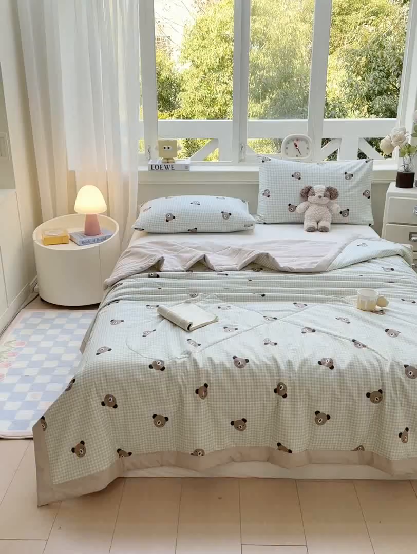 91家纺网 家纺一手货源 找家纺 憨豆家纺 2026新款双面全棉印花夏被可机洗小清新纯棉夏凉被薄被芯空调被子 小浣熊