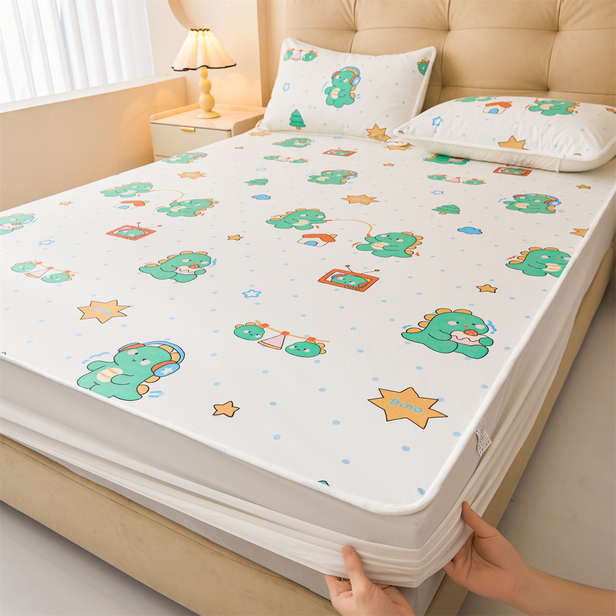 女子家纺 2026春夏新款TPU防水隔尿床护垫床笠款印花小清新卡通儿童床垫保护套 防水床笠-恐龙运动员