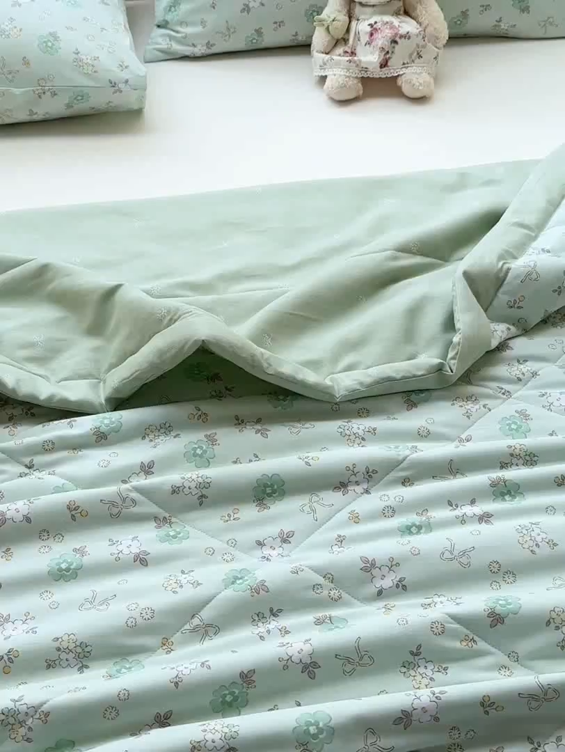 91家纺网 家纺一手货源 找家纺 憨豆家纺 2026新款双面全棉印花夏被可机洗小清新纯棉夏凉被薄被芯空调被子 雨汐