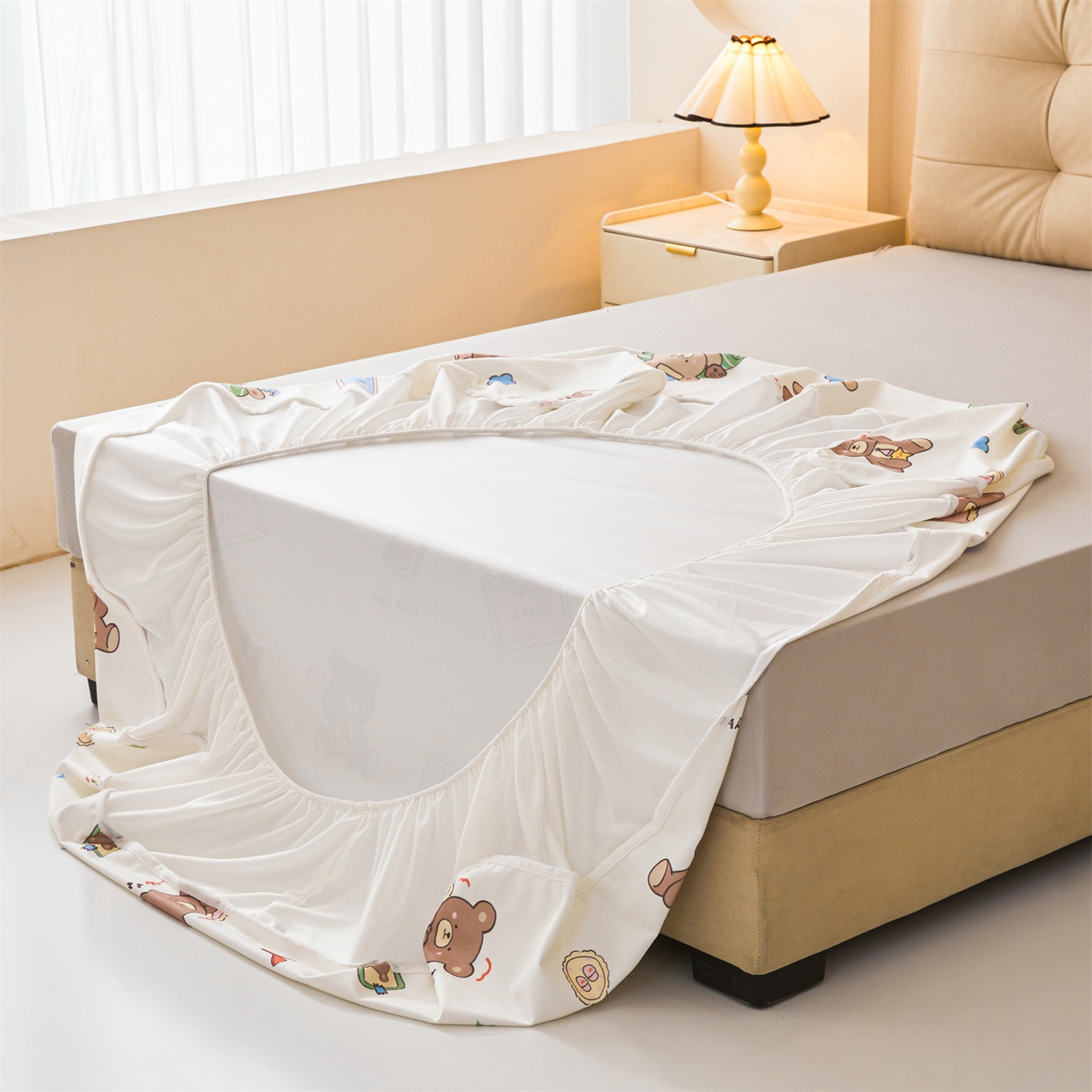 91家纺网 家纺一手货源 找家纺 女子家纺 2026春夏新款TPU防水隔尿床护垫床笠款印花小清新卡通儿童床垫保护套 防水床笠-沙发熊