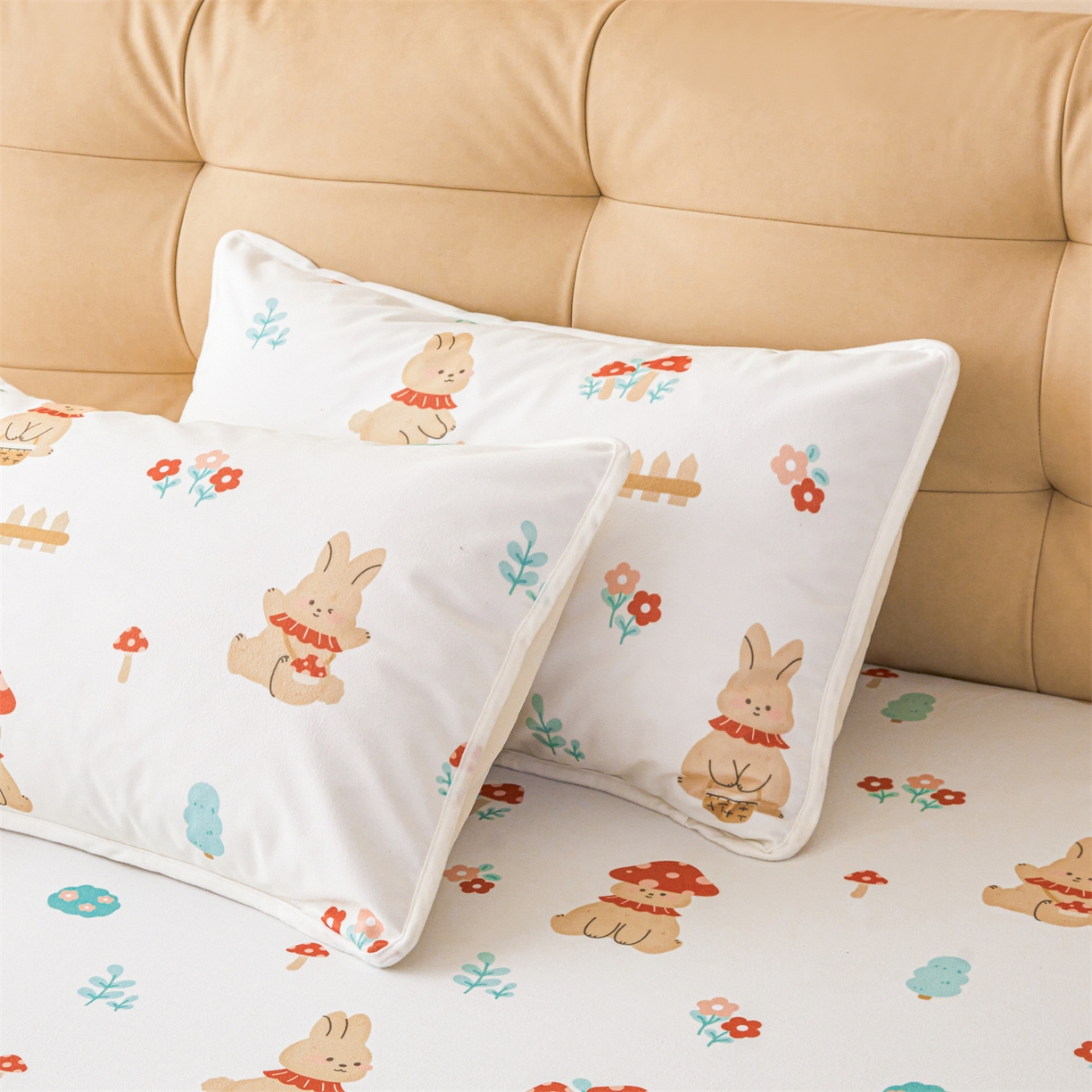 91家纺网 家纺一手货源 找家纺 女子家纺 2026春夏新款TPU防水隔尿床护垫床笠款印花小清新卡通儿童床垫保护套 防水床笠-甜梦小兔