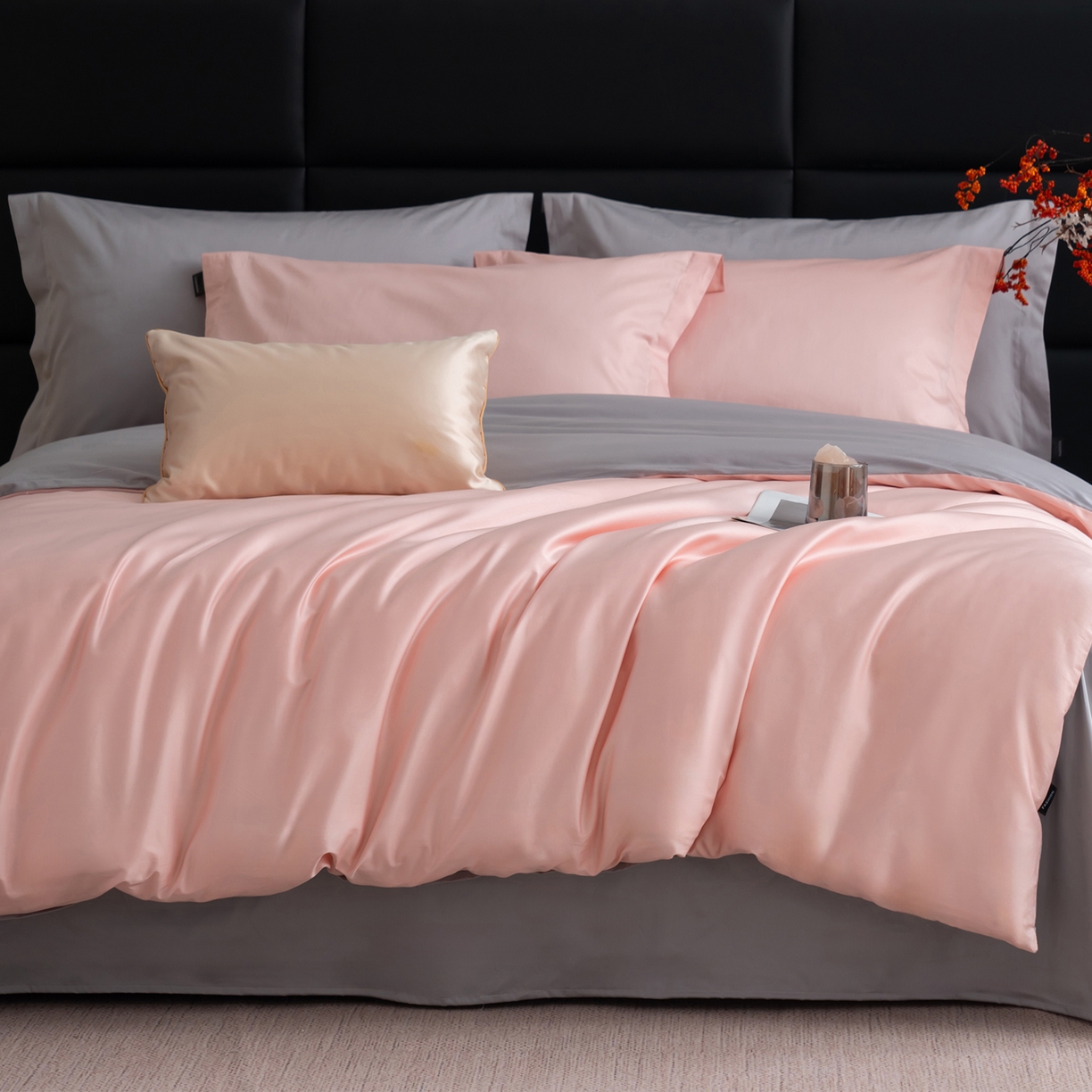 91家纺网 家纺一手货源 找家纺 凌云家纺 2026春夏新款A类100支长绒棉四件套-辉煌 礼盒装 提供买家秀  联系客服 辉煌（玉灰）