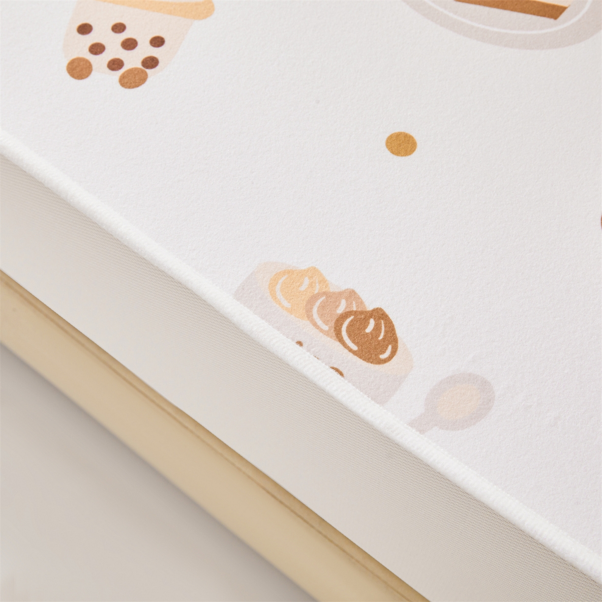 91家纺网 家纺一手货源 找家纺 女子家纺 2026春夏新款TPU防水隔尿床护垫床笠款印花小清新卡通儿童床垫保护套 防水床笠-小能派对