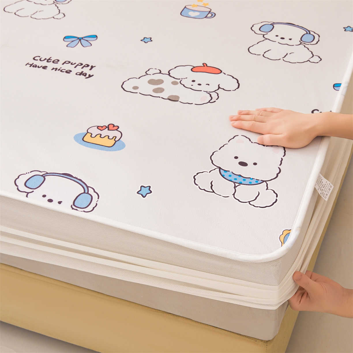 91家纺网 家纺一手货源 找家纺 女子家纺 2026春夏新款TPU防水隔尿床护垫床笠款印花小清新卡通儿童床垫保护套 防水床笠-音乐小狗