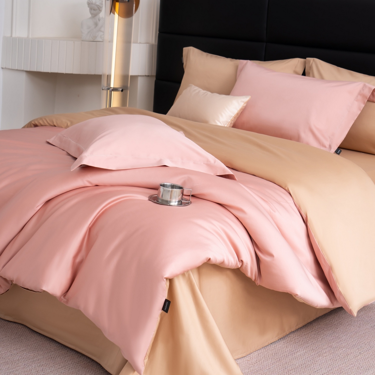 91家纺网 家纺一手货源 找家纺 凌云家纺 2026春夏新款A类100支长绒棉四件套-辉煌 礼盒装 提供买家秀  联系客服 辉煌（豆沙粉金）