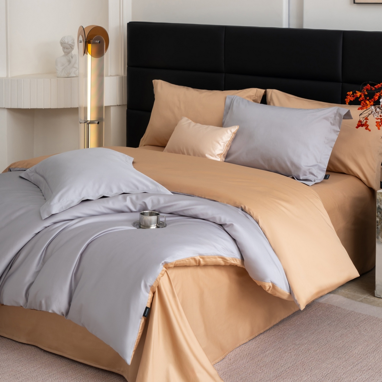 91家纺网 家纺一手货源 找家纺 凌云家纺 2026春夏新款A类100支长绒棉四件套-辉煌 礼盒装 提供买家秀  联系客服 辉煌（灰金）