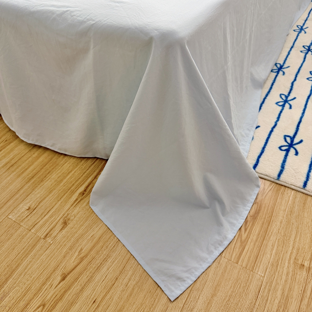 91家纺网 家纺一手货源 找家纺 （总）乐卧家居 2026新款韩系千禧梦核多巴胺美学少女感格纹褶皱款荷叶边夏被空调被