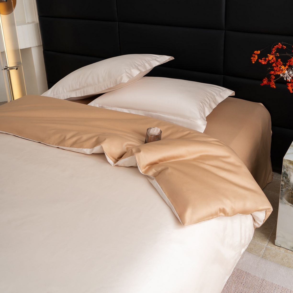 91家纺网 家纺一手货源 找家纺 凌云家纺 2026春夏新款A类100支长绒棉四件套-辉煌 礼盒装 提供买家秀  联系客服 辉煌（奶昔+金）