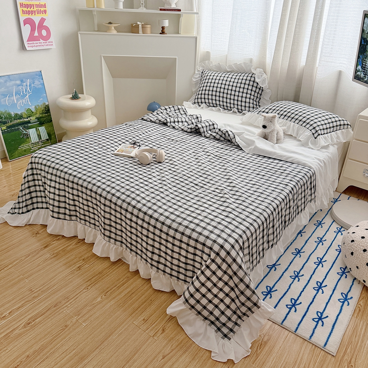 91家纺网 家纺一手货源 找家纺 乐卧家居 2026新款韩系千禧梦核多巴胺美学少女感格纹褶皱款荷叶边夏被空调被 千禧-经典黑