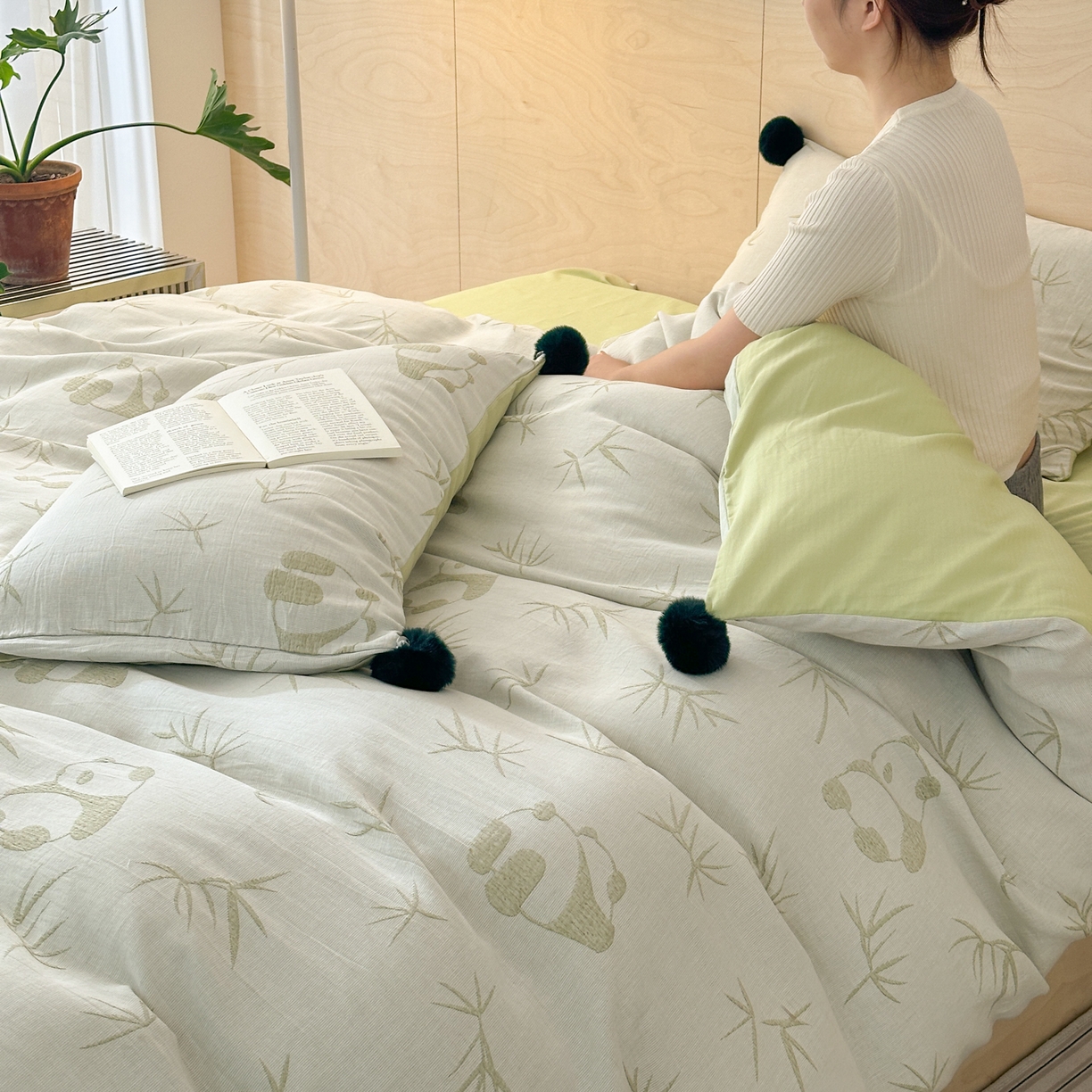 91家纺网 家纺一手货源 找家纺 （总）丽涵家纺 2026春夏新款全棉纯棉水洗纱布提花四件套-竹韵熊猫