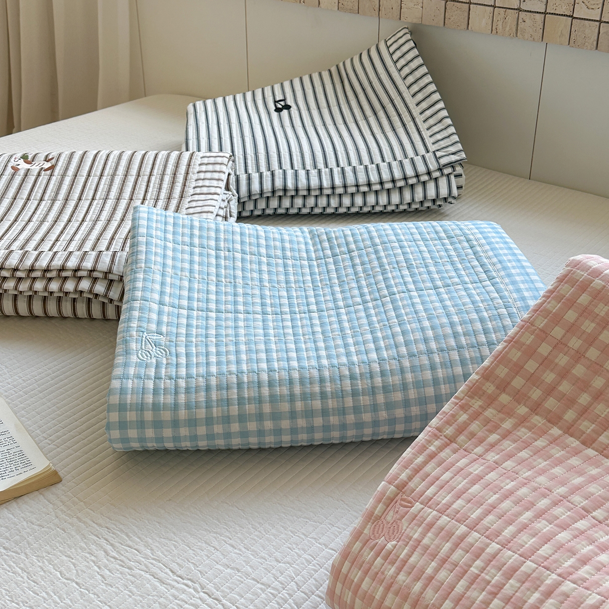 91家纺网 家纺一手货源 找家纺 琳可家居 2026春夏新品双面斜纹全棉印花绣花床盖可机洗加密绗缝高温水洗 组合