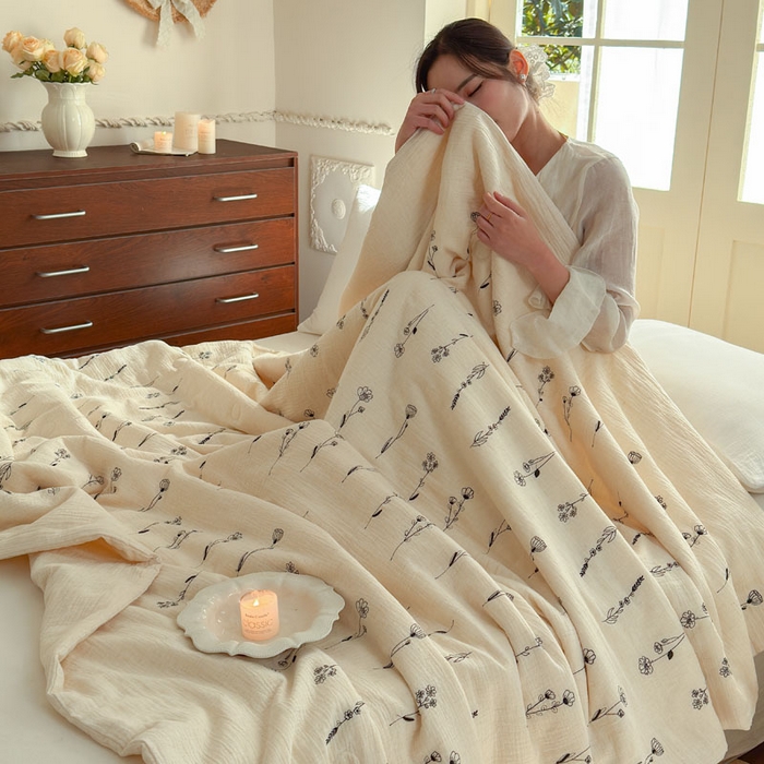 91家纺网 家纺一手货源 找家纺 木楌家居 2026新款棉麻皱皱纱刺绣款夏被-棉野序章系列 墨绘花影