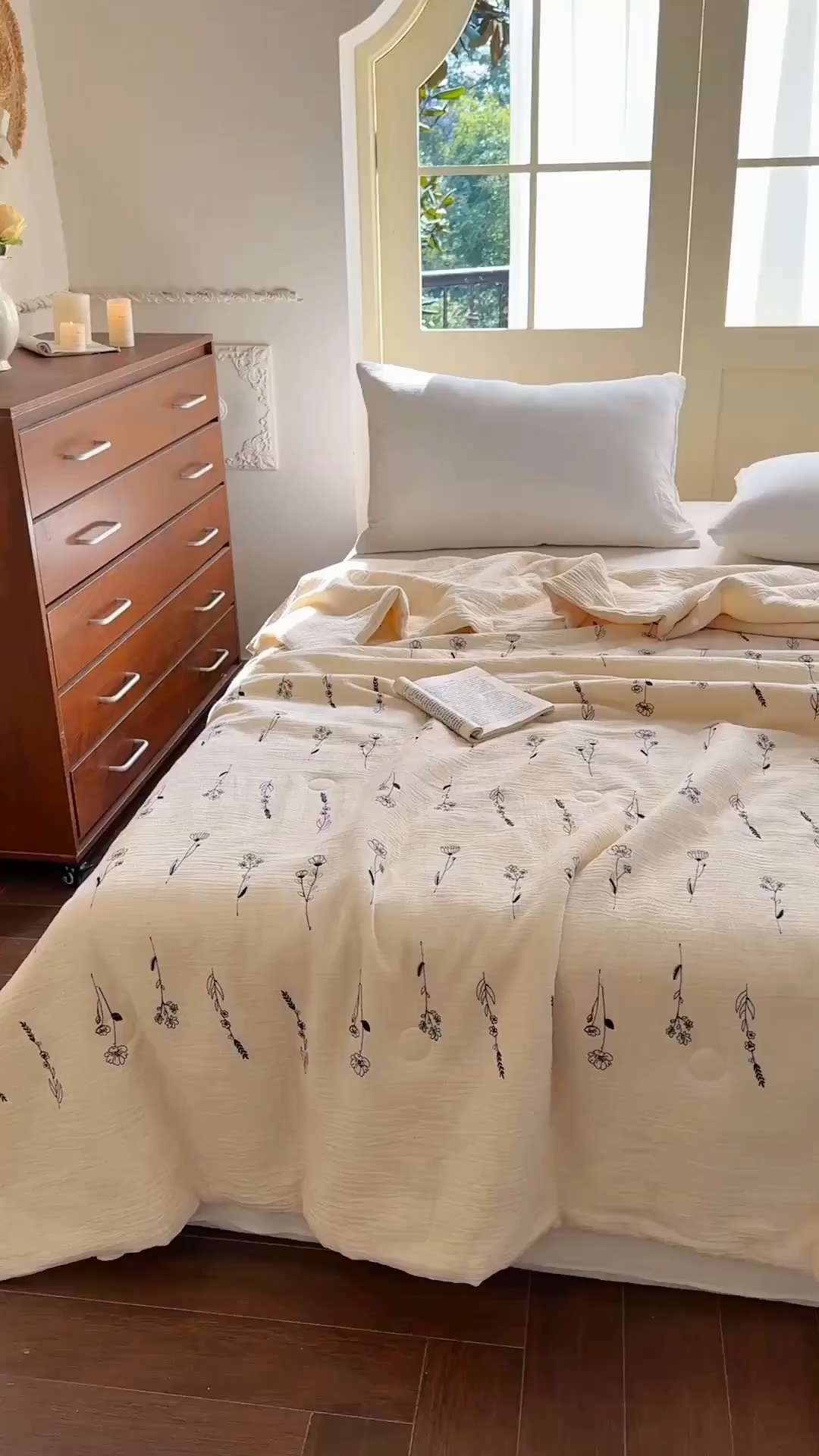 91家纺网 家纺一手货源 找家纺 木楌家居 2026新款棉麻皱皱纱刺绣款夏被-棉野序章系列 墨绘花影