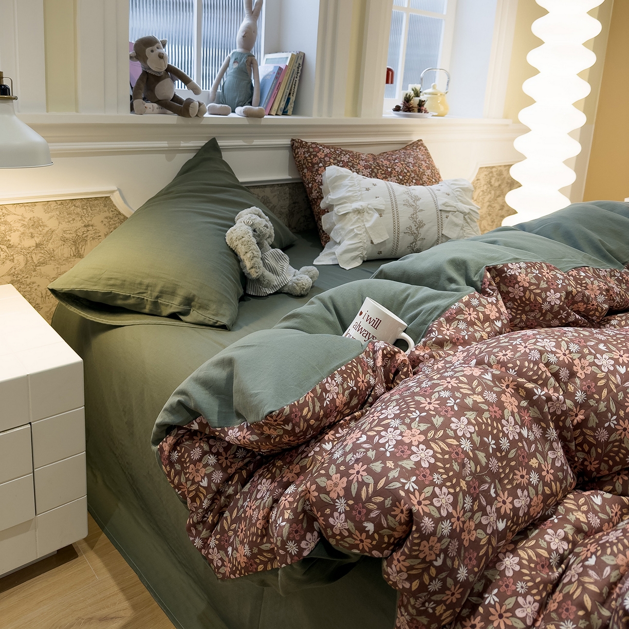 91家纺网 家纺一手货源 找家纺 呗旺鹿 2026新款春暖花开之全棉纯棉双层纱花草法式四件套 花野绮境棕