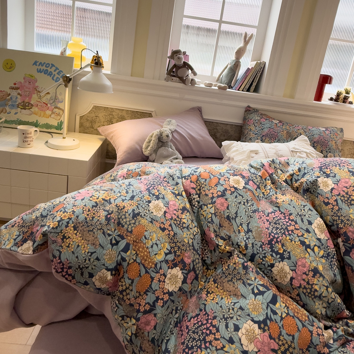 91家纺网 家纺一手货源 找家纺 呗旺鹿 2026新款春暖花开之全棉纯棉双层纱花草法式四件套 繁花谧园藏青