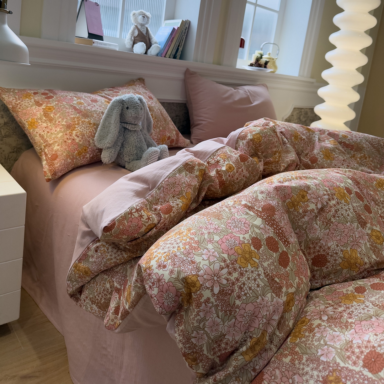 91家纺网 家纺一手货源 找家纺 呗旺鹿 2026新款春暖花开之全棉纯棉双层纱花草法式四件套 繁花谧园米